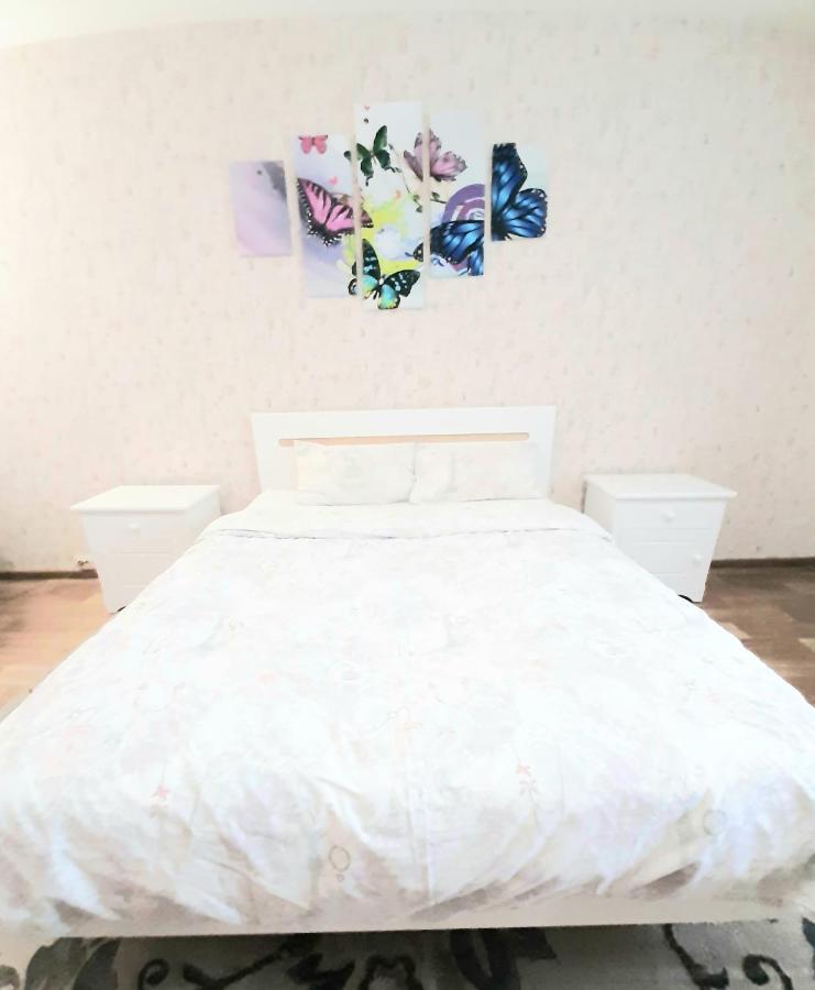 Apartamento 1 Комнатная На Позняках Kiev Exterior foto