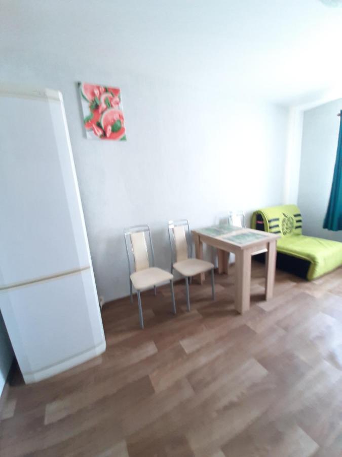 Apartamento 1 Комнатная На Позняках Kiev Exterior foto